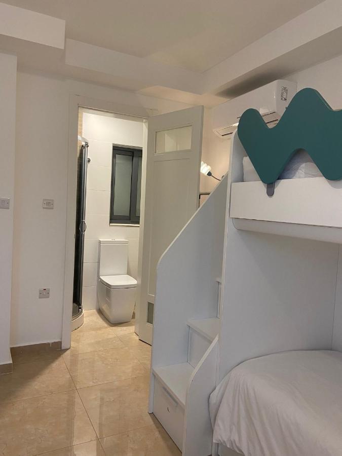 Cozy 2 Bedroom Apartment Near Seafront Gzira Eksteriør bilde