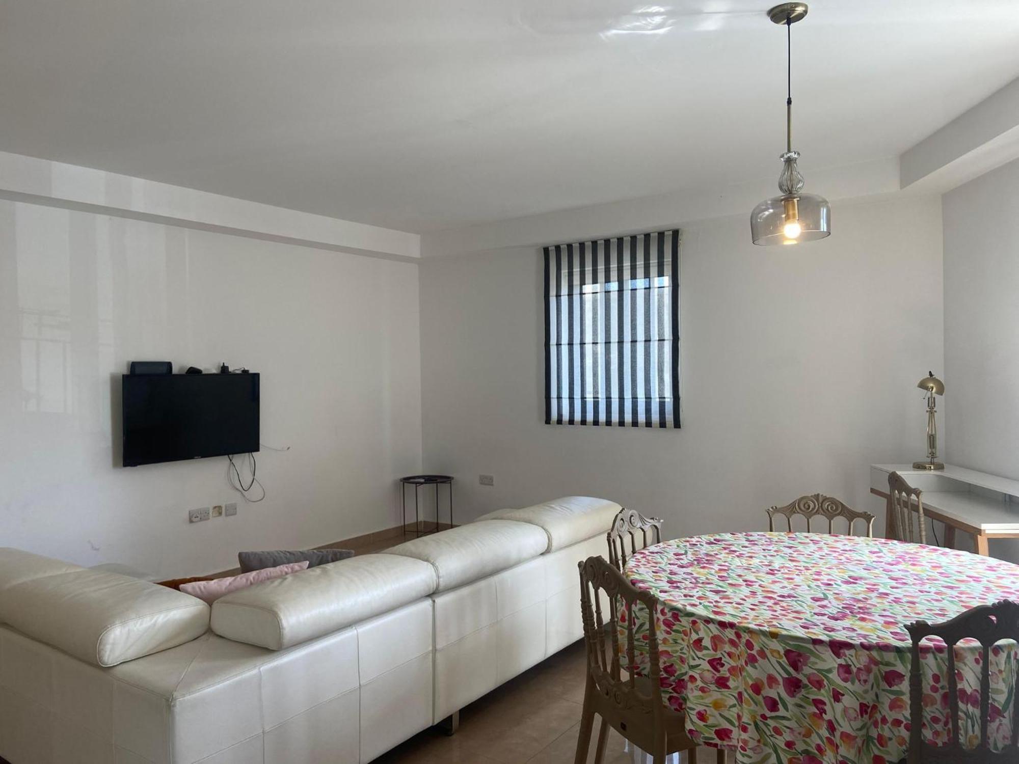Cozy 2 Bedroom Apartment Near Seafront Gzira Eksteriør bilde